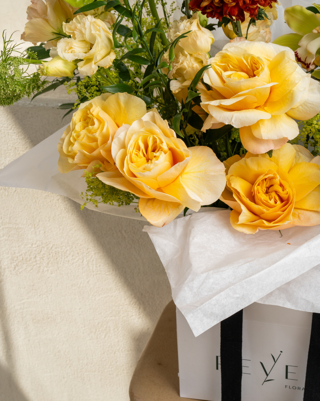 Golden Garden - Revery flowers