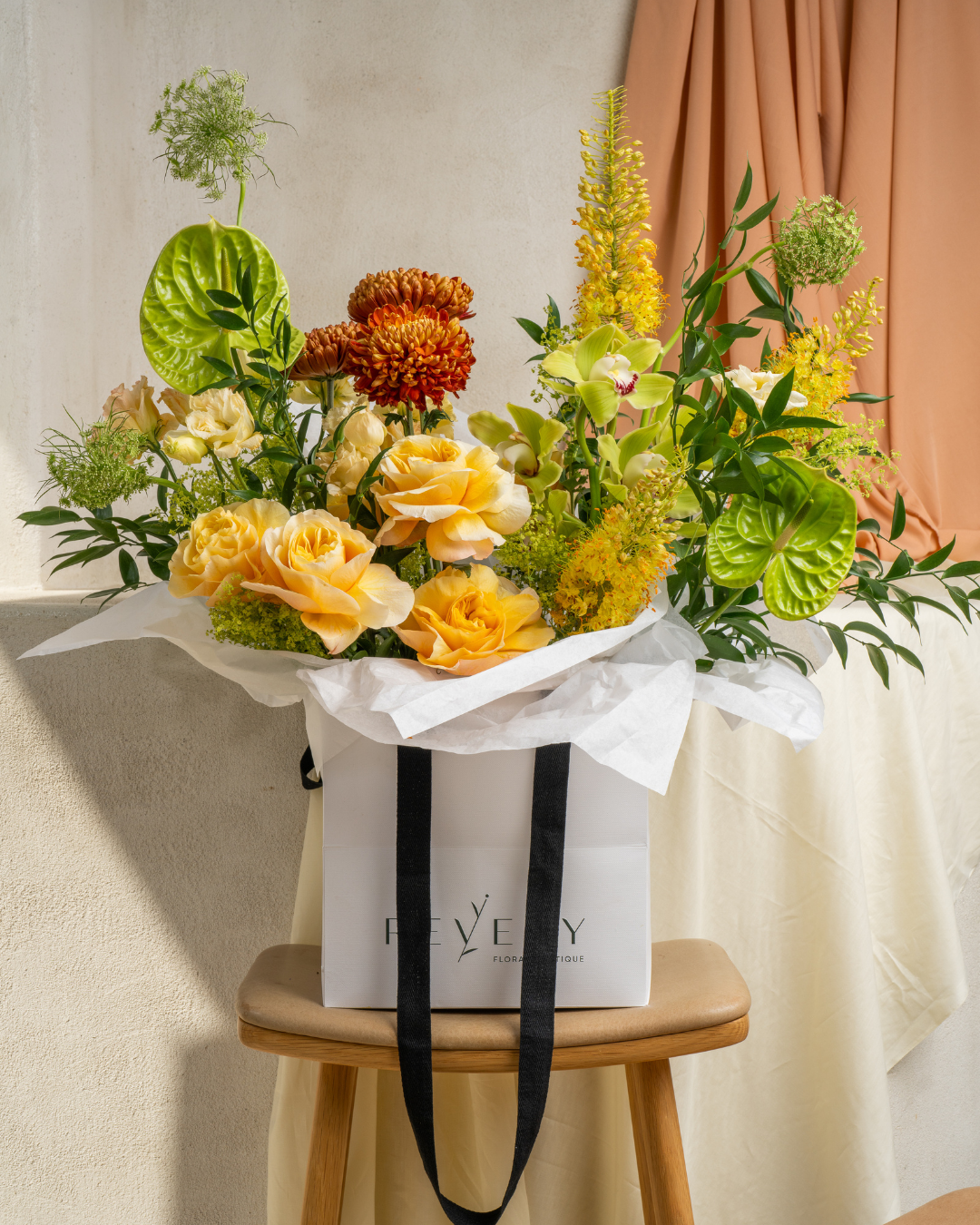 Golden Garden - Revery flowers