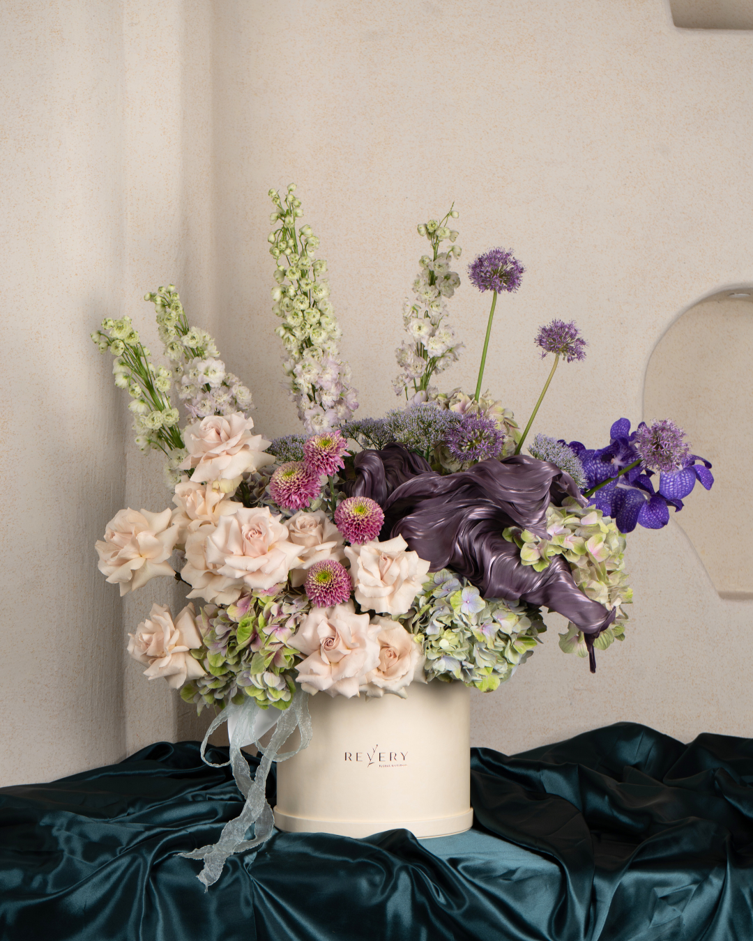 Taupe Twilight - Revery flowers